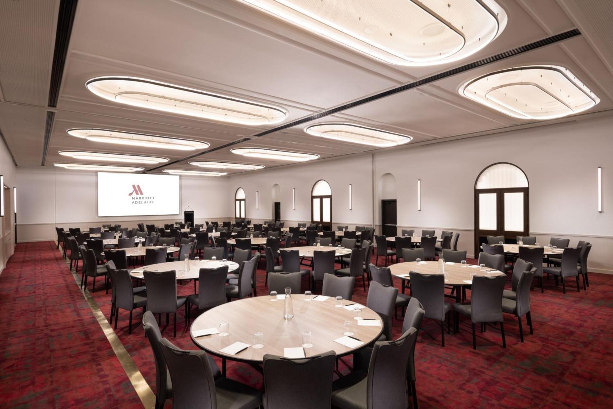 Adelaide Marriott Hotel Exterior photo